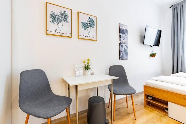 Budget Rooms West With Shared Kitchen Wien Eksteriør billede